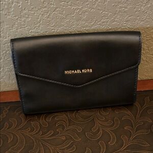 Michael Kors Jet Set Travel Blk Leather Flap Envelope Clutch sku#75